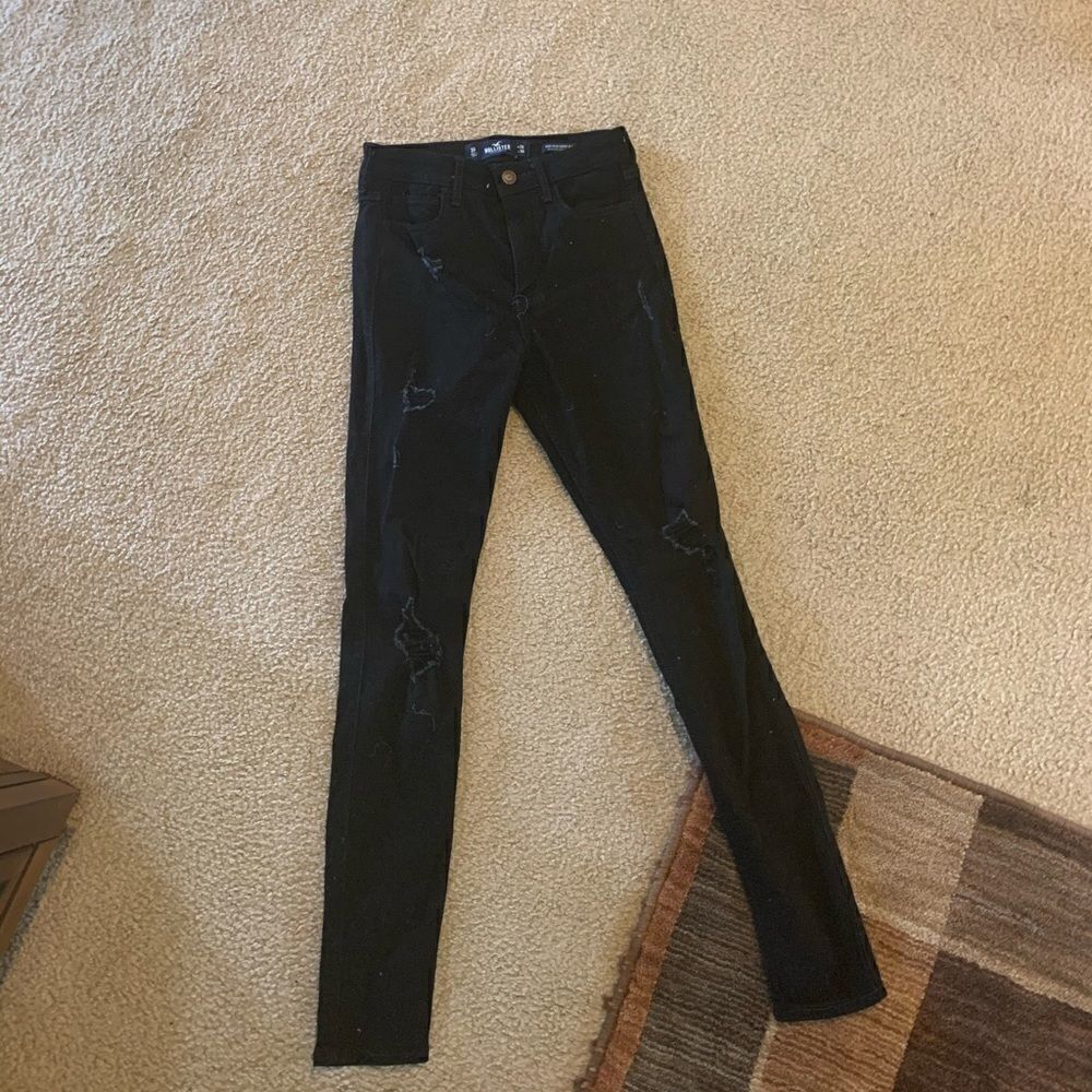 Hollister black distressed jeans